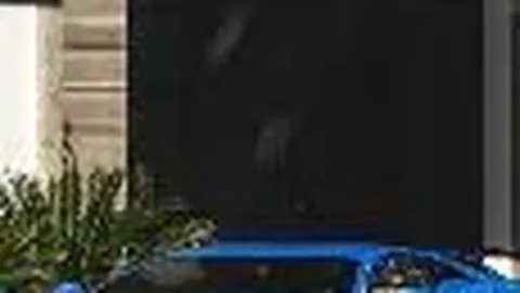 “荣耀时刻！多特传奇战队力克皇马，勇夺2026传奇杯冠军桂冠！”